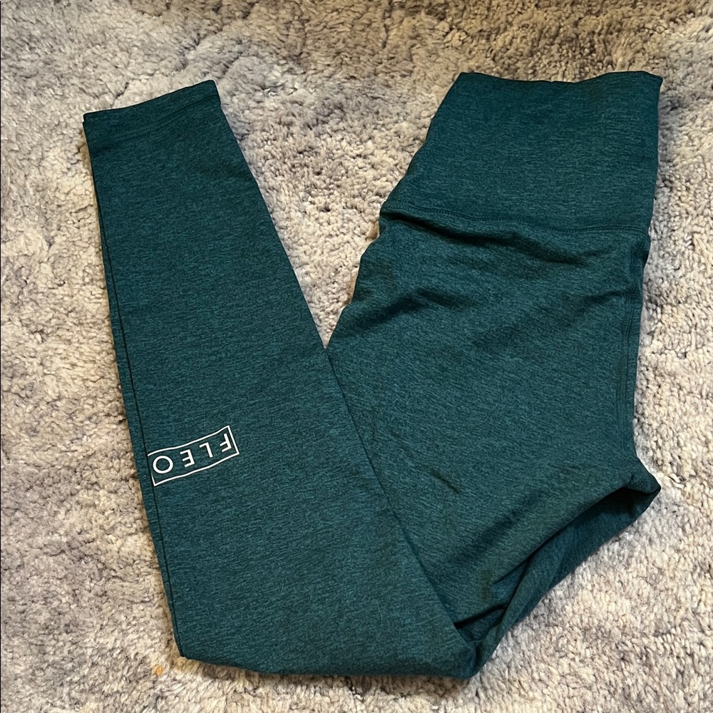 FLEO EL Toro 25,size small in heather Teal Green